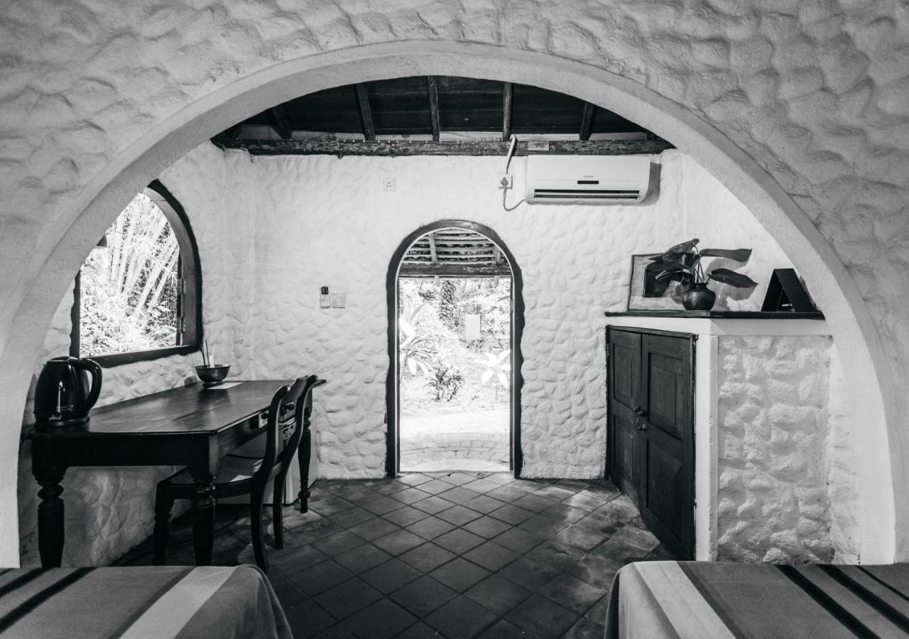 Secret Garden Villa - Unawatuna Kültér fotó